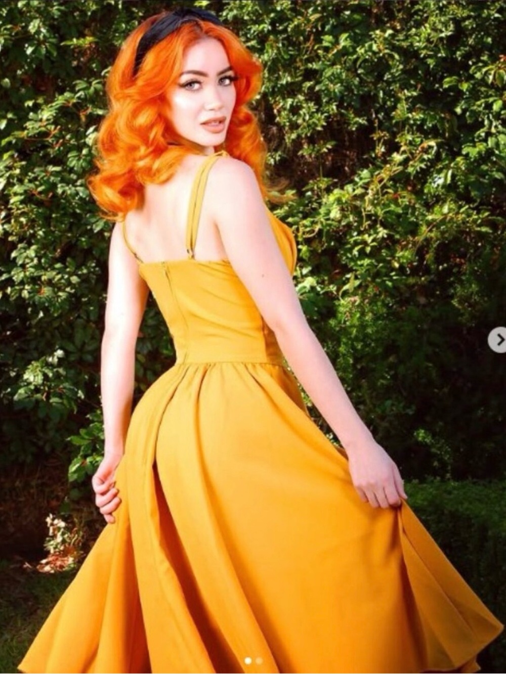 Rare boutique collectible Pinup Couture Holly mustard Fit-and-Flare Dress